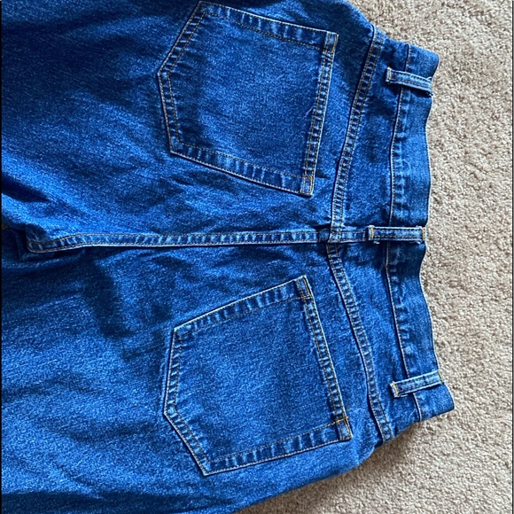 Vintage Billblass capri jeans! - Picture 5 of 5